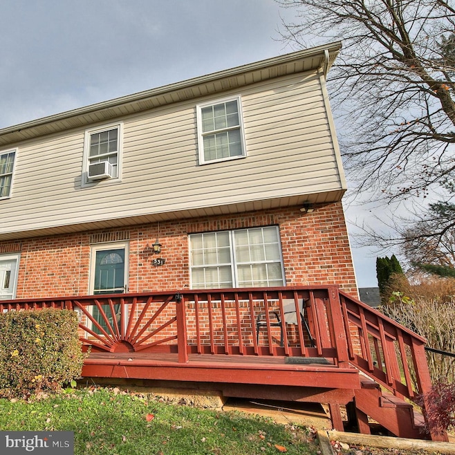 531 Locust Ave, Westminster, MD 21157 - photo 1