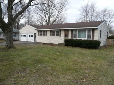 Nice curb appeal to this 3 bedroom, 1 bath home.