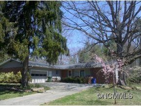 25 Briarcliff Drive