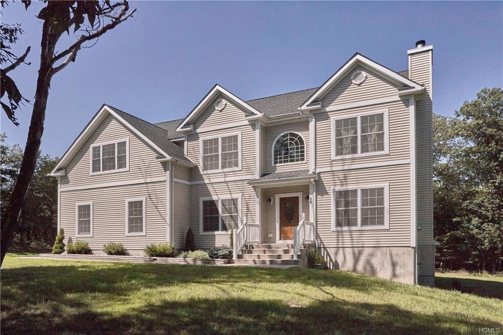 56 Old Quaker Hill Rd, Monroe, NY 10950 - photo 1