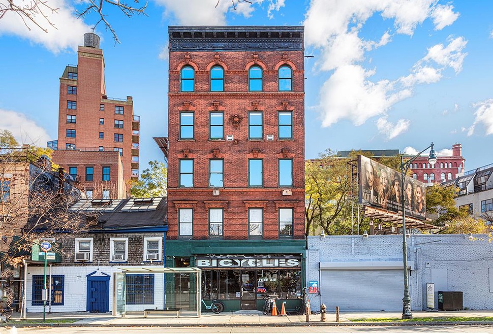 Sold $4,800,000 • Co-Listing Agent