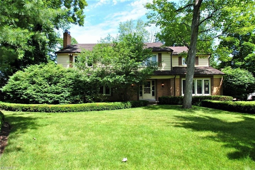 Welcome to 19501 Shelburne Rd. Shaker Heights OH 4