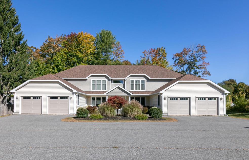210 Forest St Westbrook ME-large-001-025