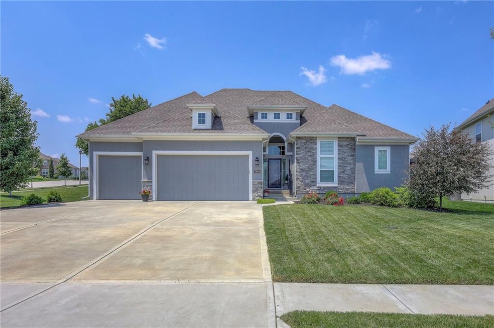 17060 Goddard St, Overland Park, KS 66221 - photo 1