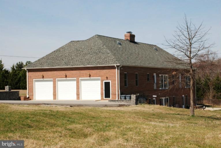 2 Jessie Rd, Harwood, MD 20776 - photo 1