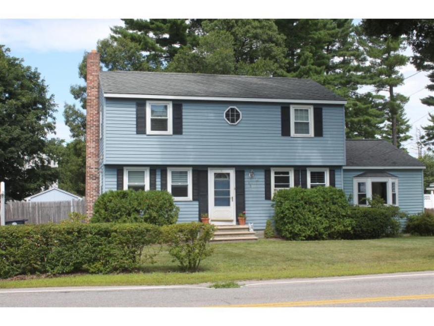 165 E Dunstable Rd, Nashua, NH 03062 - photo 1