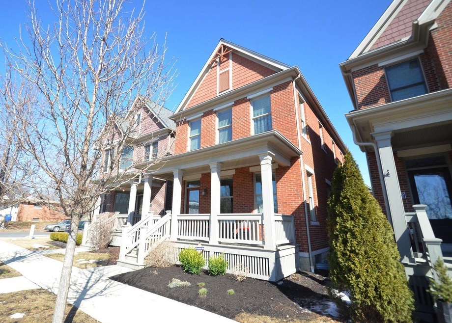 1066 Harrison Park Place, Columbus, OH 43201 - photo 1