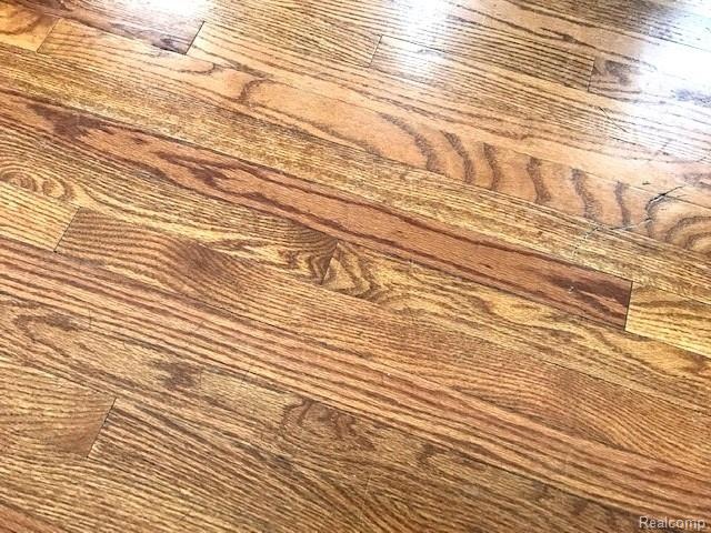 5650 E Allen Rd, Howell, MI 48855 - photo 1