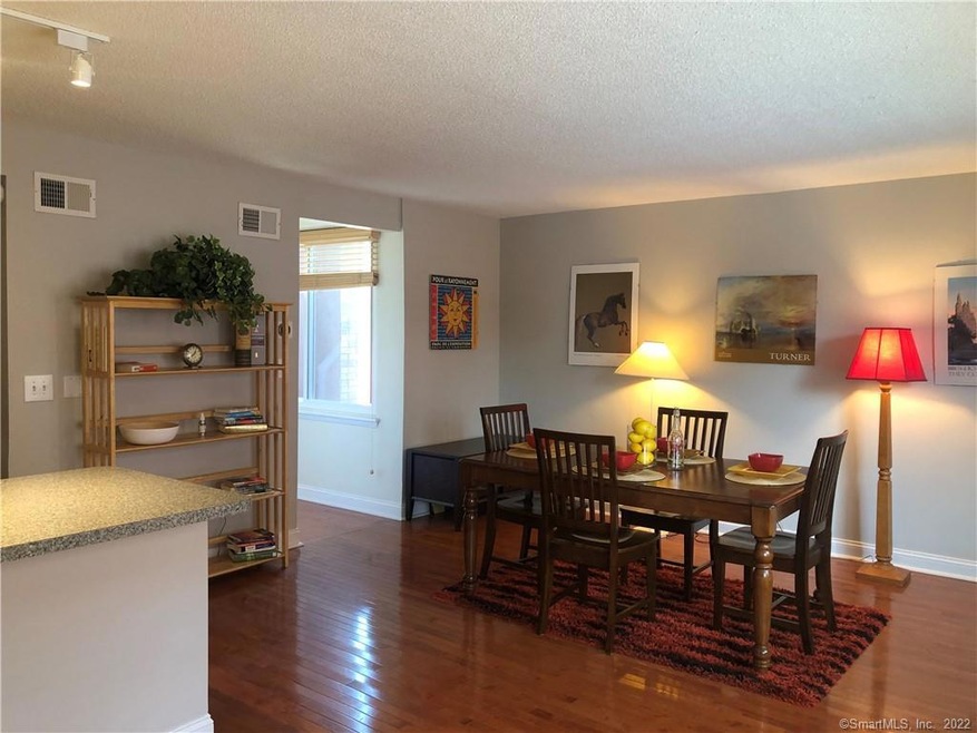 117 Wooster St unit 7, New Haven, CT 06511 - photo 1