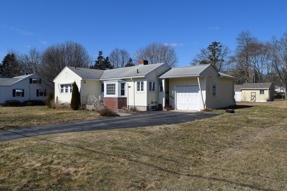 34 Glenhaven Ave, Fairhaven, MA 02719 - photo 1