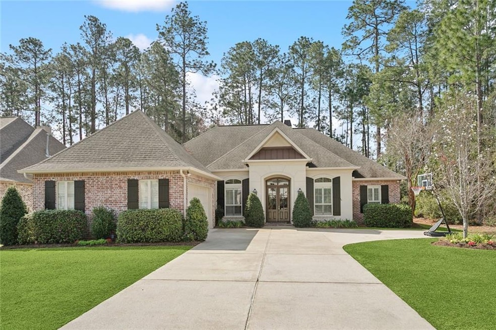 Under Contract $579,000 • Co-Listing Agent