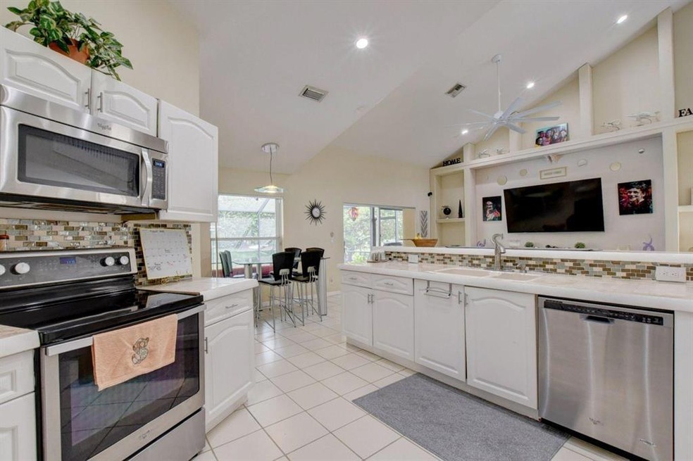 22205 Collington Dr, Boca Raton, FL 33428 - photo 1