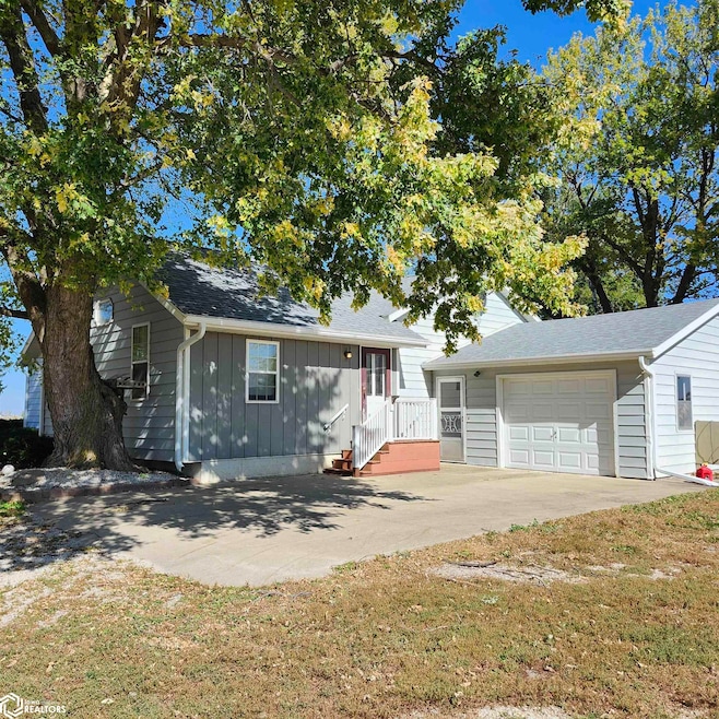 2440 250th St, Humboldt, IA 50548 - photo 1