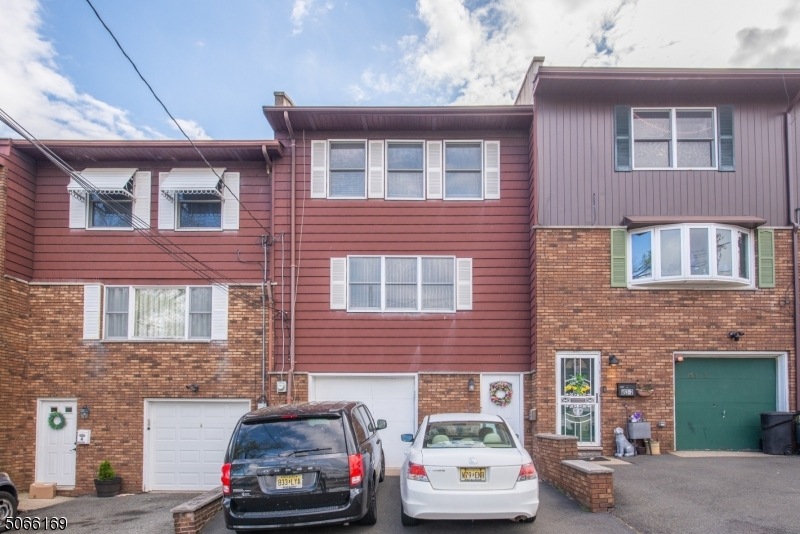 455 Preakness Ave unit 457, Paterson, NJ 07502 - photo 1