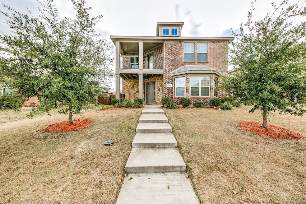 For Rent $2,300/month