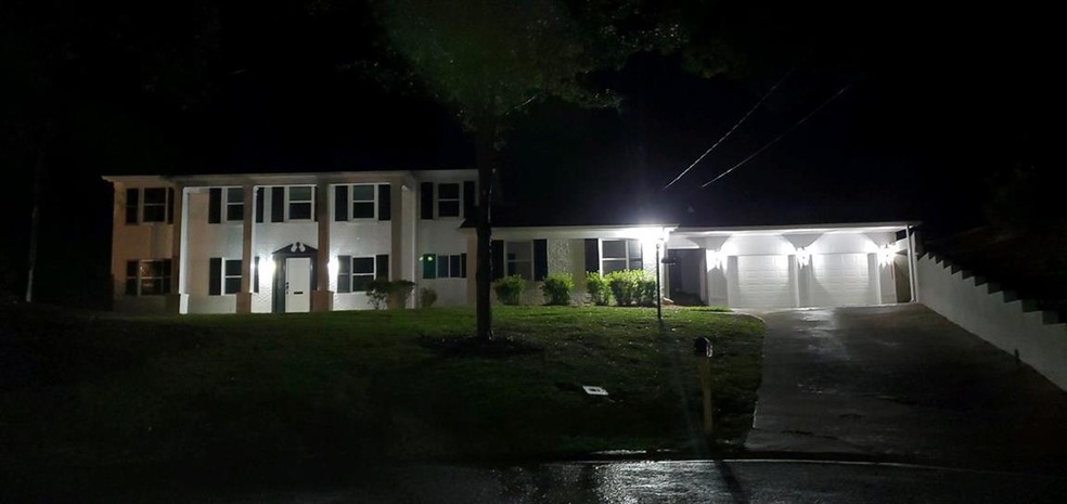 1904 Deerwood Place, Macon, GA 31211 - photo 1