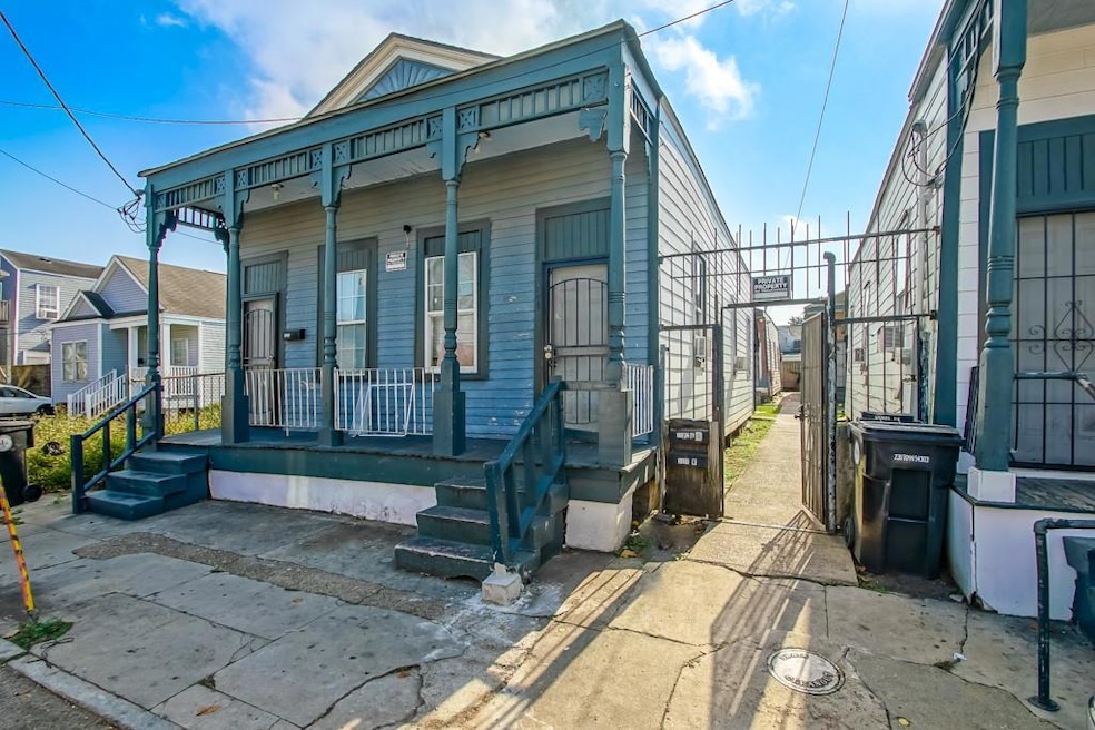 2122 24 Rev John Raphel Jr Way, New Orleans, LA 70113 - photo 1