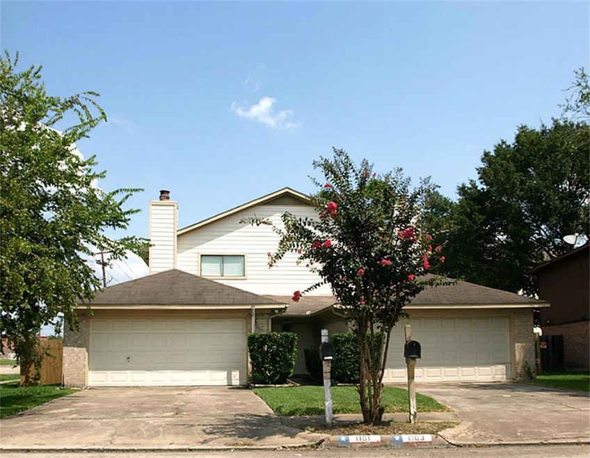 1101 Wilson Dr, Rosenberg, TX 77471 - photo 1
