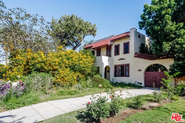 1920 S Victoria Ave, Los Angeles, CA 90016 - photo 1