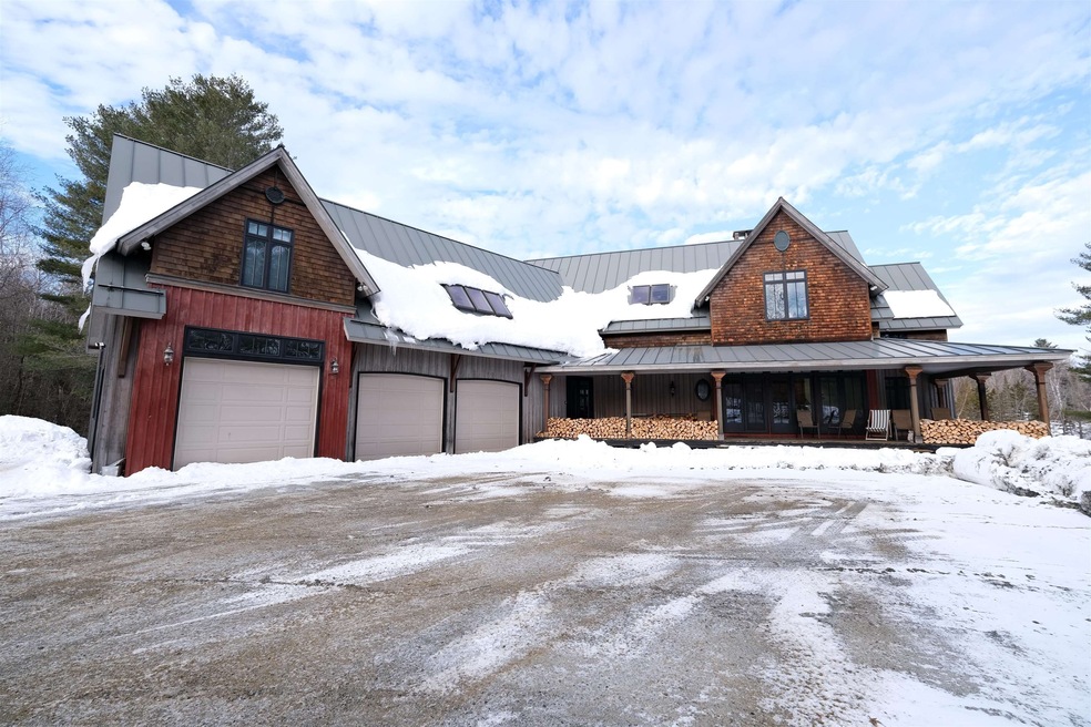 818 S Hill Rd, Ludlow, VT 05149 - photo 1