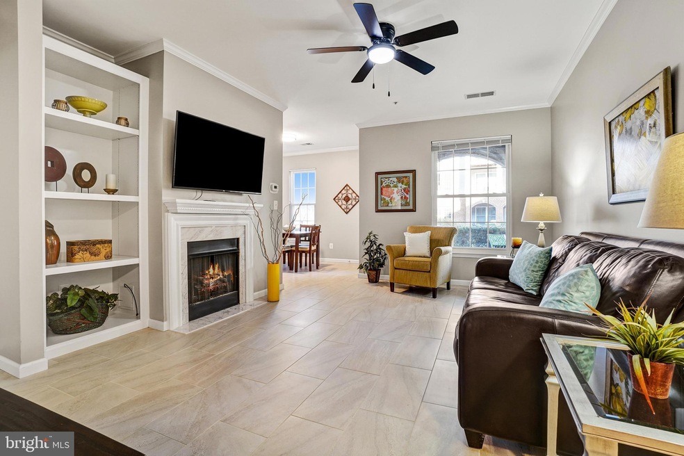 46602 Ellicott Square unit 101, Sterling, VA 20165 - photo 1