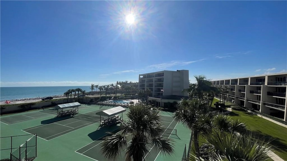 Racquet Club West Building unit 407B, Vero Beach, FL 32963 - photo 1