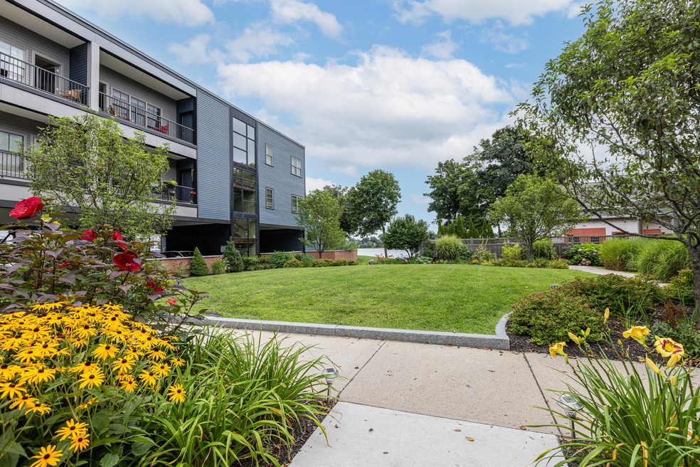72 Ocean St unit 210, South Portland, ME 04106 - photo 1