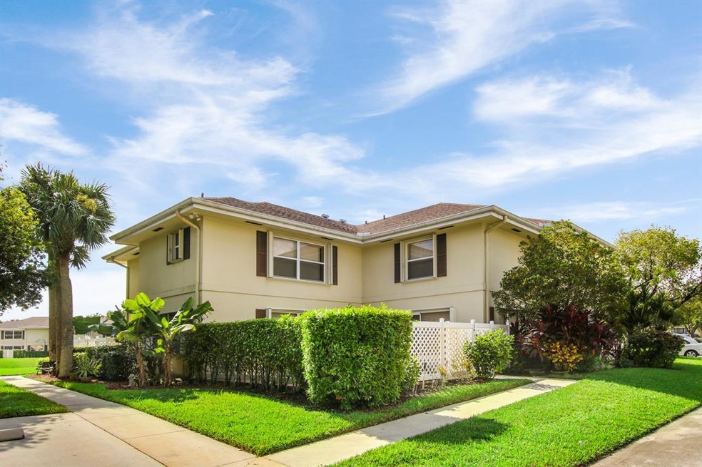 13 Amherst Ct unit A, Royal Palm Beach, FL 33411 - photo 1