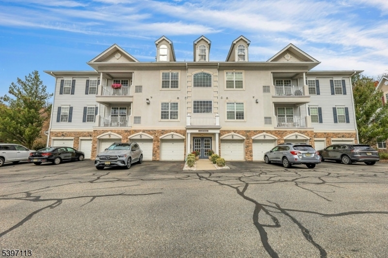 6 Cliff Rd unit D2, Woodland Park, NJ 07424 - photo 1