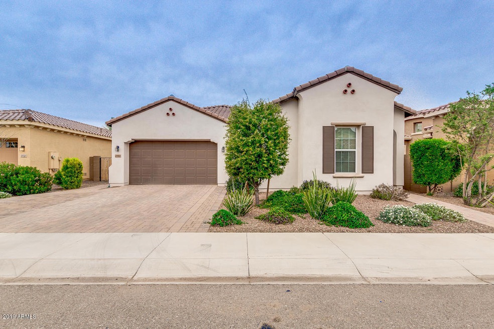 2060 E Geronimo St, Chandler, AZ 85225 - photo 1