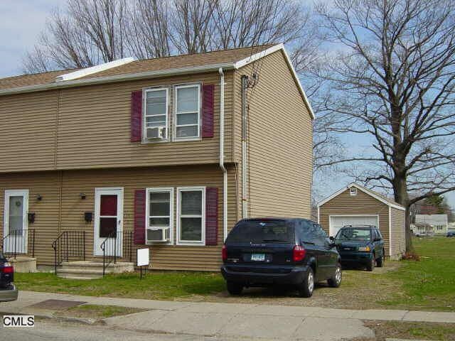 245 Sedgewick Ave, Stratford, CT 06615 - photo 1