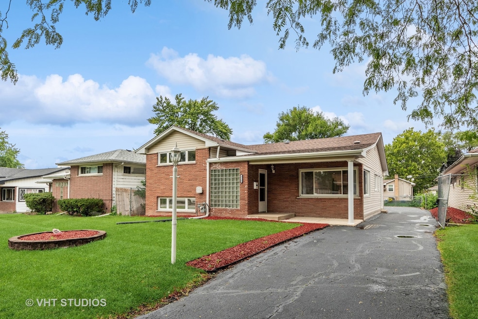 3118 173rd St, Hazel Crest, IL 60429 - photo 1