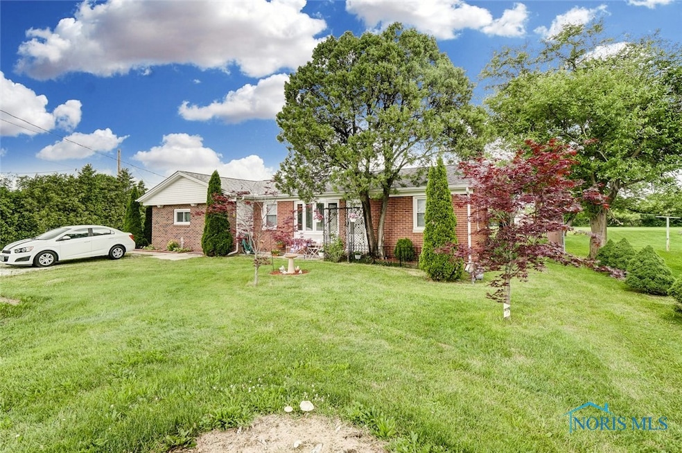 1459 N Genoa Clay Center Rd, Genoa, OH 43430 - photo 1