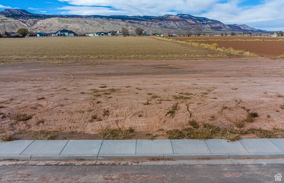 For Sale $119,900 • Co-Listing Agent