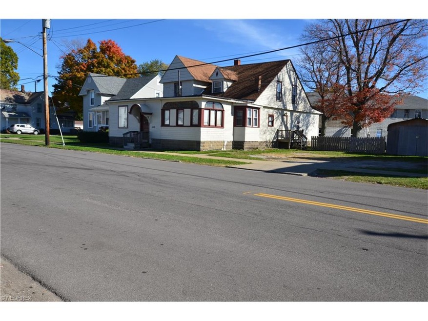 1572 W 8th Street  Ashtabula, OH  44004  Multifami