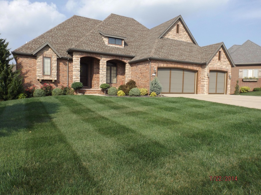 1414 N Rich Hill Cir, Nixa, MO 65714 - photo 1