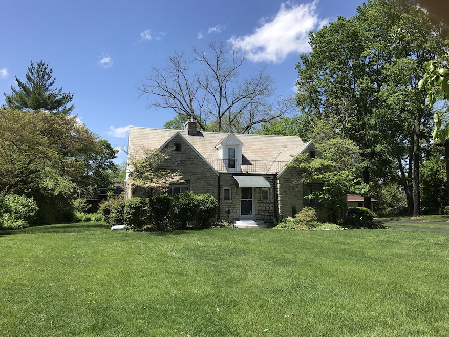 1373 Cambridge Blvd, Columbus, OH 43212 - photo 1