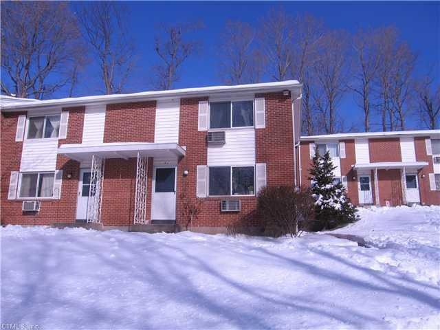 13 Queen St unit 13-c, New Britain, CT 06053 - photo 1
