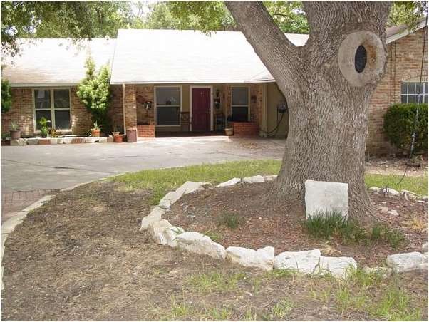 9104 Quail Creek Dr, Austin, TX 78758 - photo 1