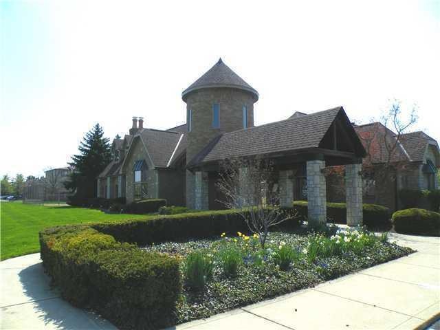 club house 1