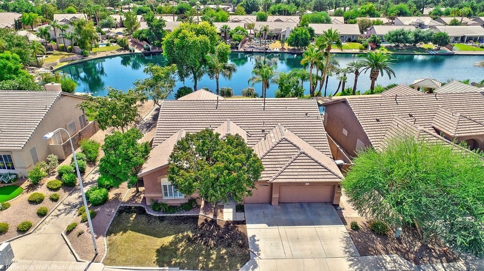 Oakwood Lakes