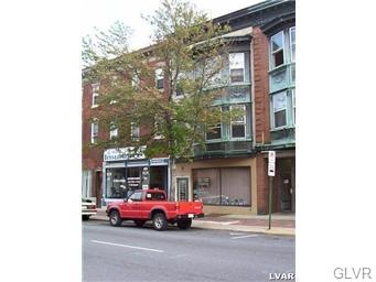1040 W Hamilton St unit 2, Allentown, PA 18101 - photo 1