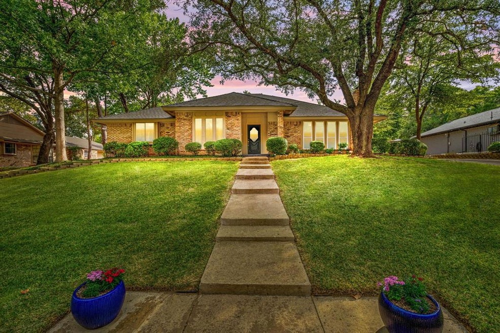 Sold • Co-Listing Agent