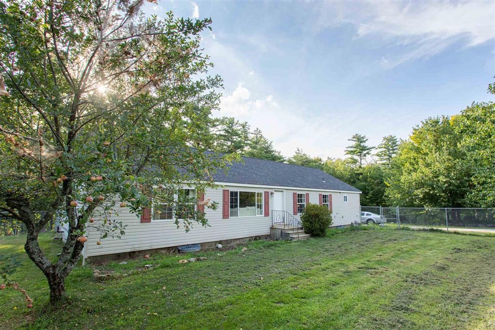 12 Burnham Ln, Dunbarton, NH 03046 - photo 1