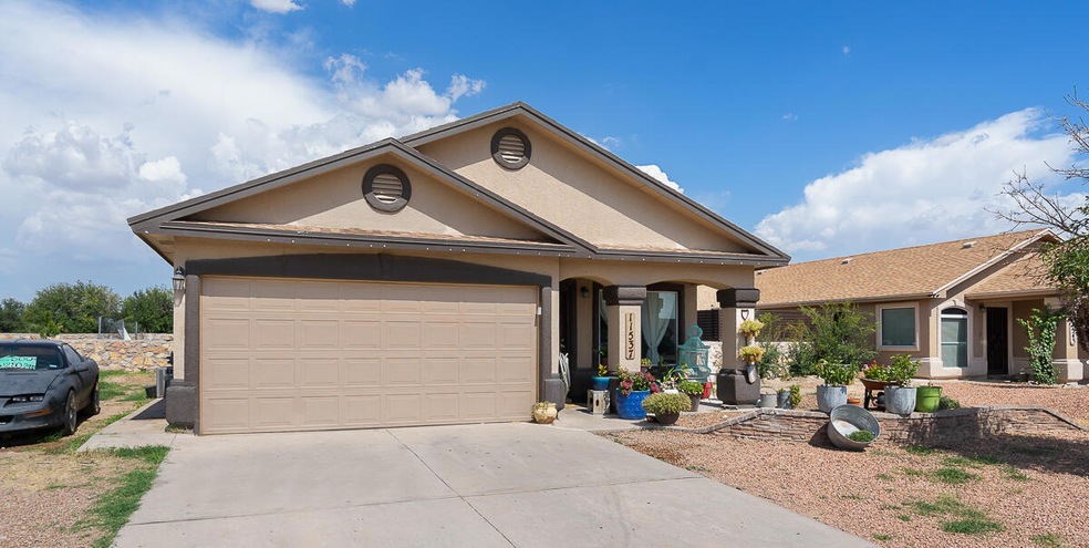 11537 Flor Liatris Dr, Socorro, TX 79927 - photo 1