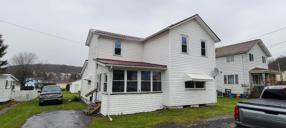 938 Pancoast St, Reynoldsville, PA 15851 - photo 1