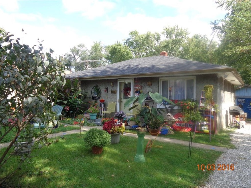 349 Smith St, Columbus, IN 47201 - photo 1