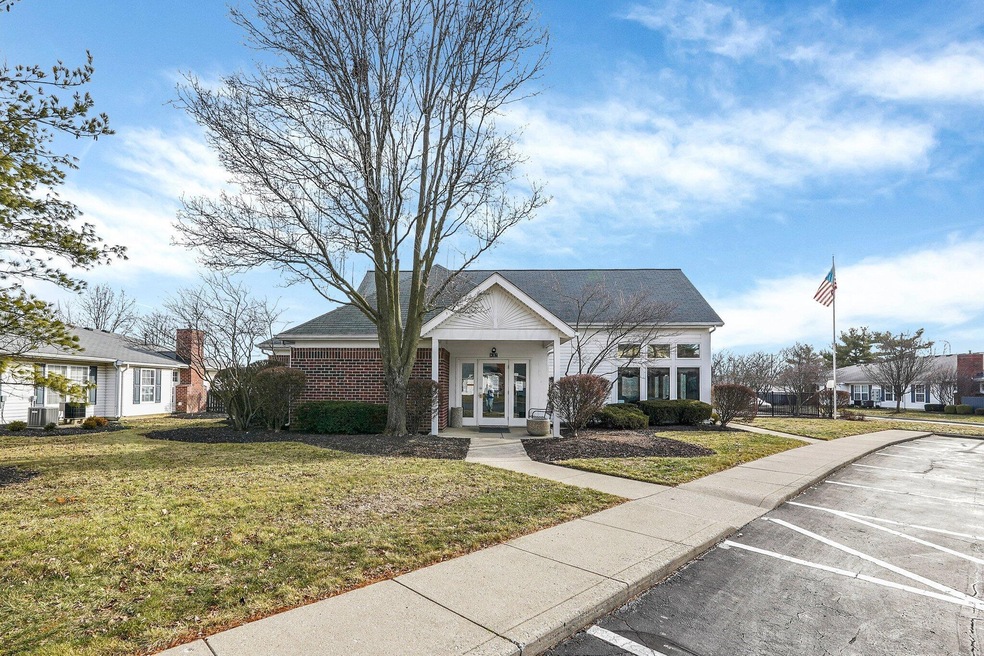 35-web-or-mls-8354-greyhawk-cir