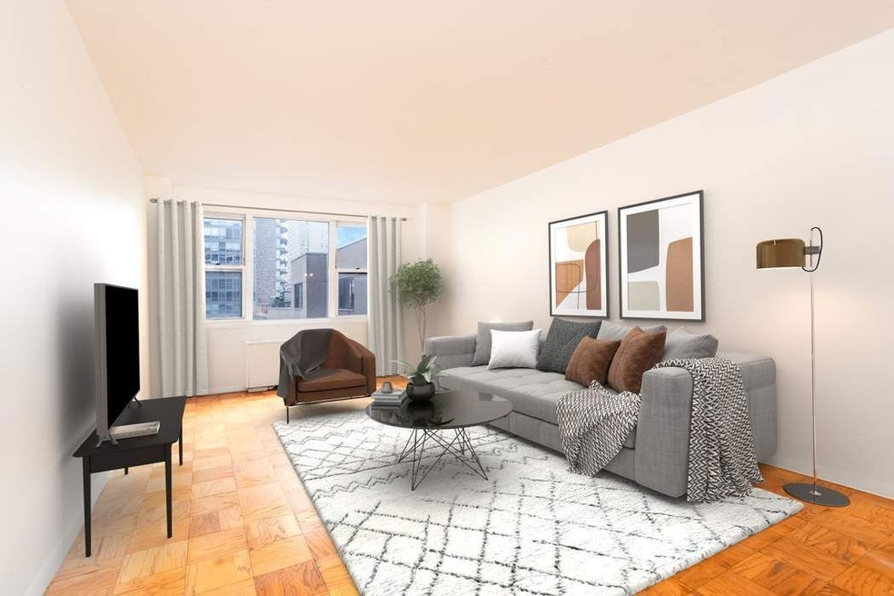 165 W 66th St unit 14 M, New York, NY 10023 - photo 1