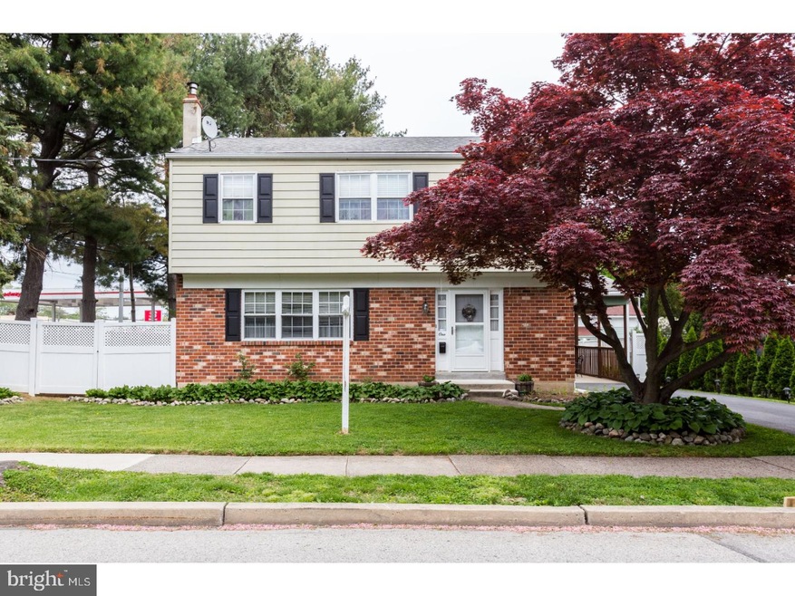 1 Pinzon Ave, Havertown, PA 19083 - photo 1